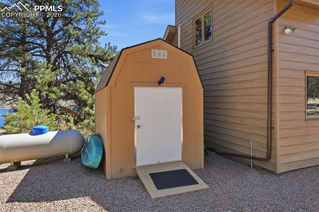 Image 35 of 50: Out Buildings