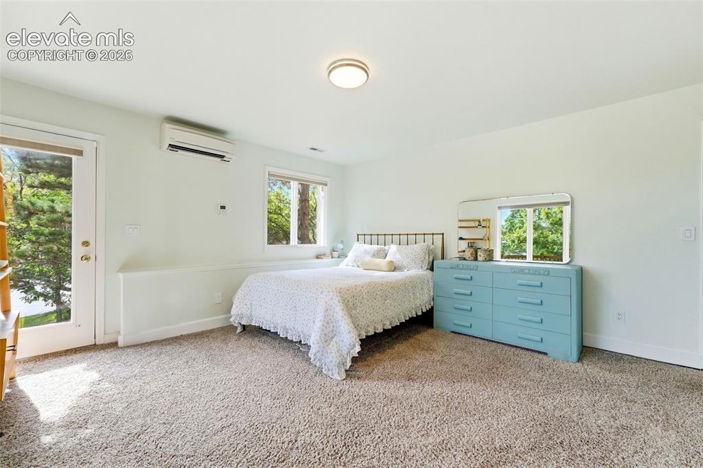Image 12 of 50: Bedroom