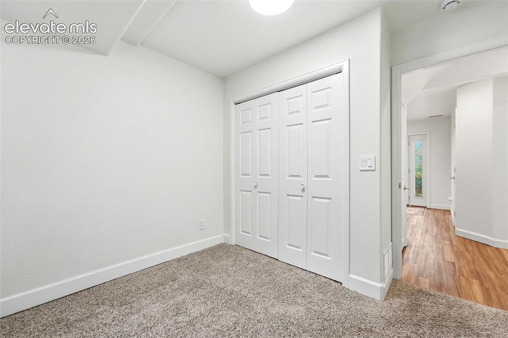 Image 8 of 50: Bedroom