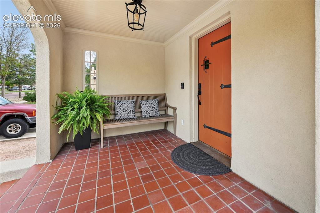 Image 4 of 50: Covered entry