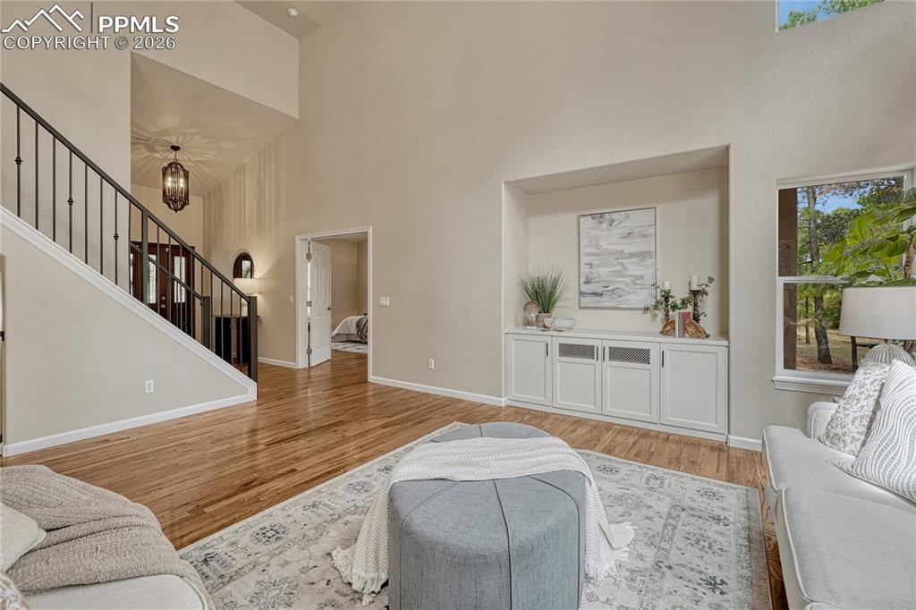 Image 13 of 46: Living Room