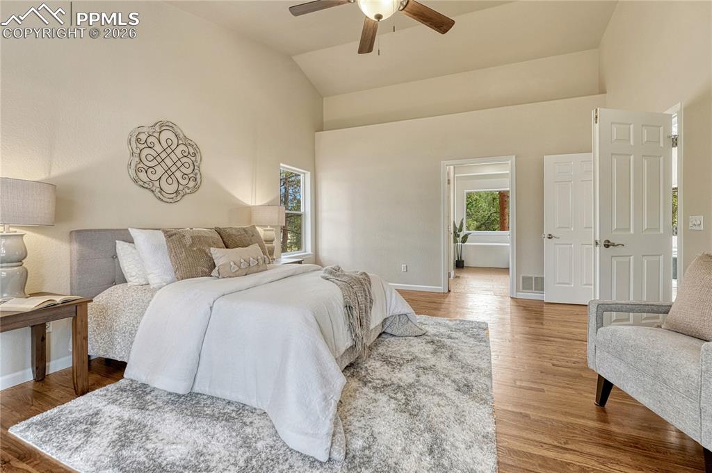 Image 20 of 46: Bedroom