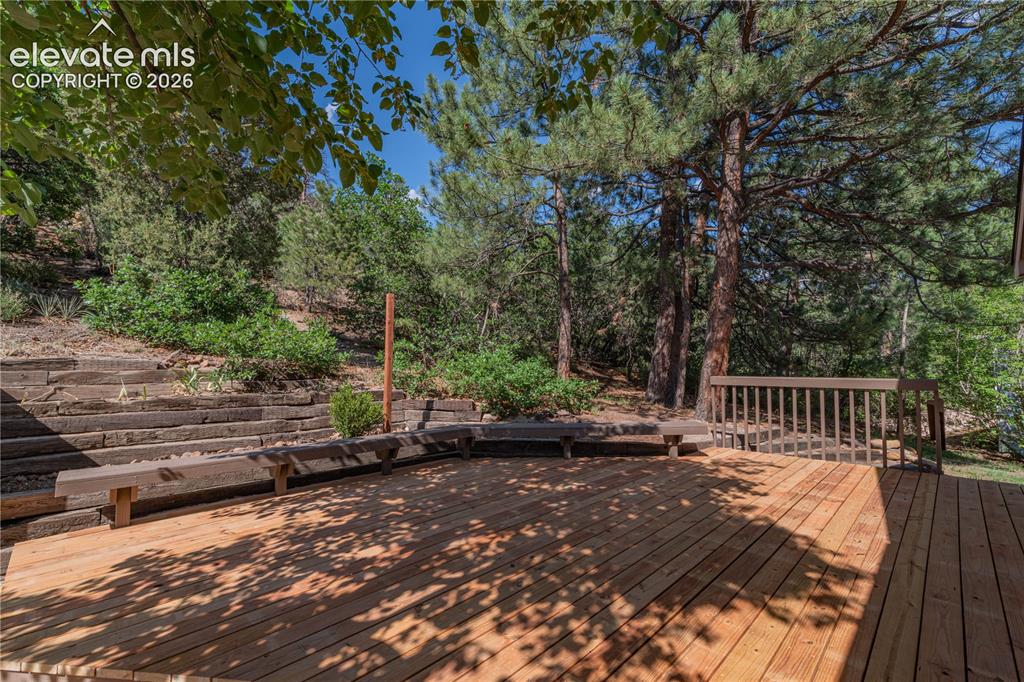 Image 8 of 30: Deck