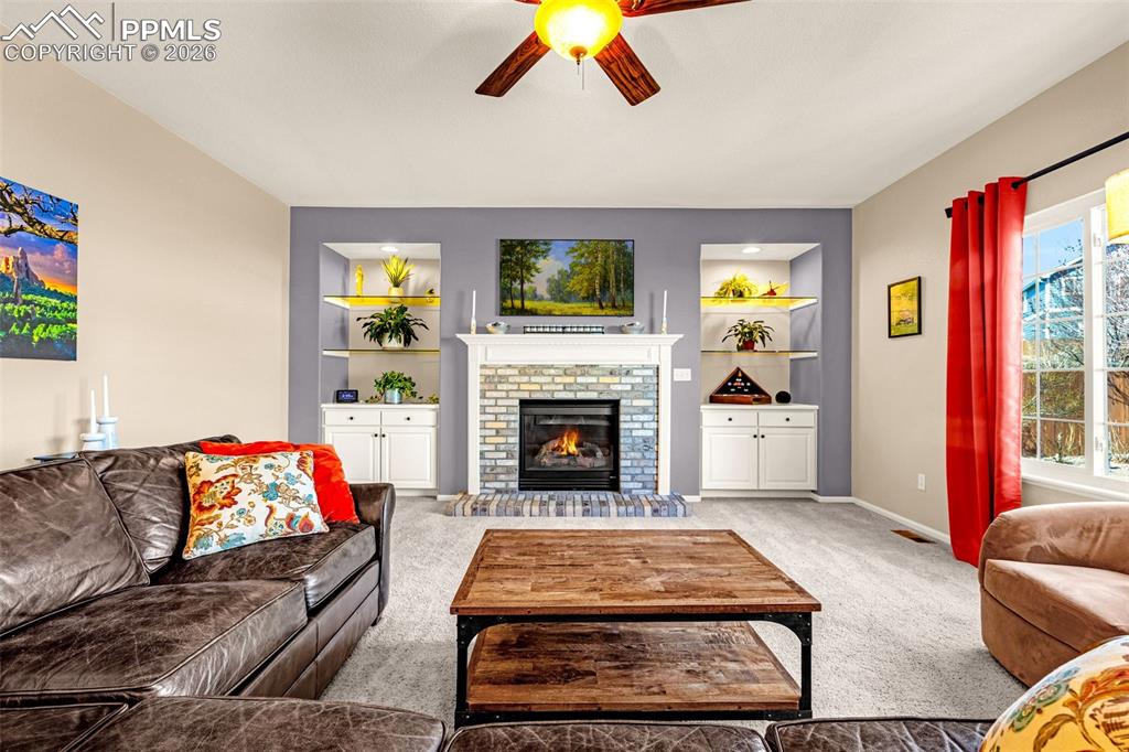 Image 15 of 48: Living Room