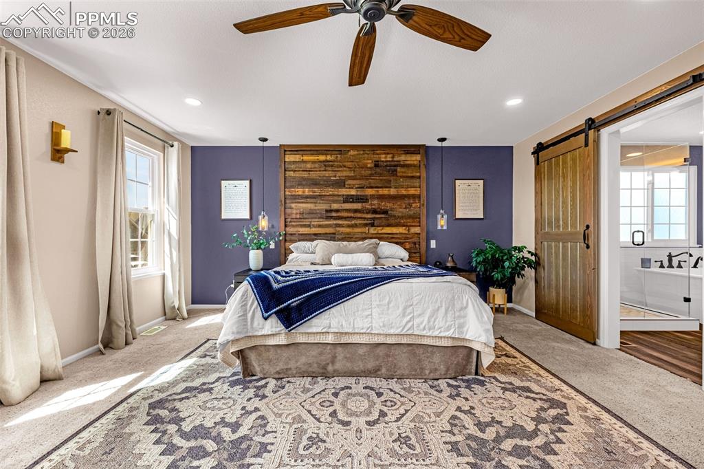 Image 22 of 48: Bedroom