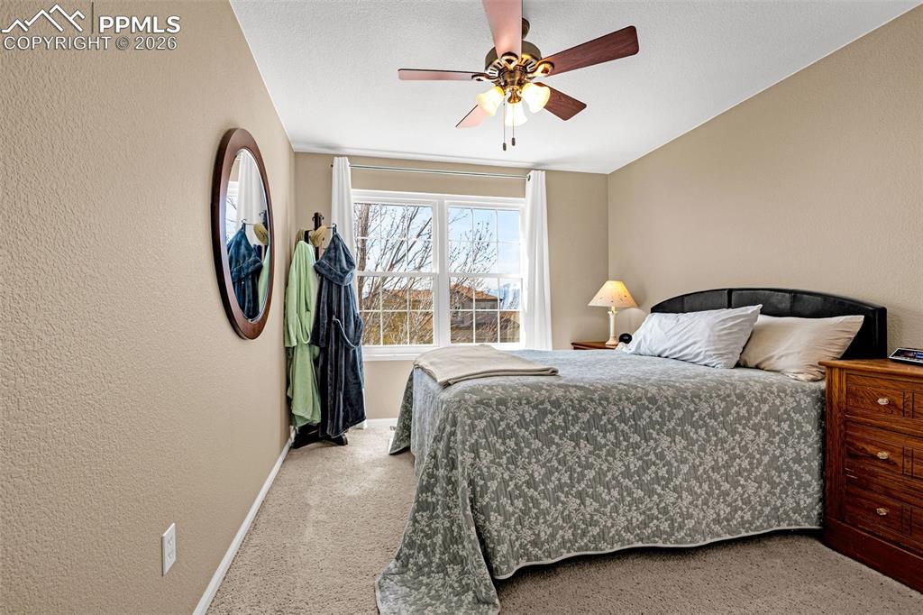 Image 29 of 48: Bedroom