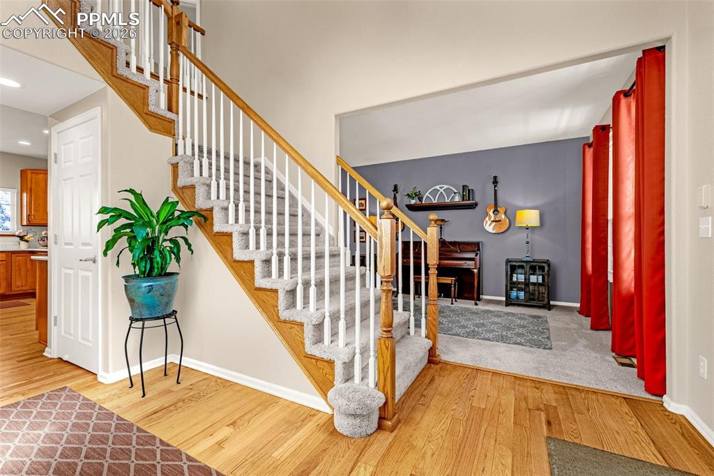 Image 4 of 48: Entry