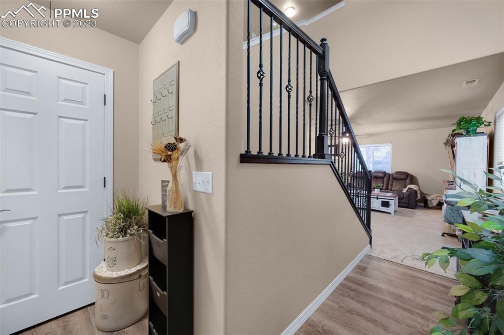 Listing 5957670, Image 2 of 27
