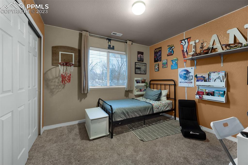 Listing 5957670, Image 20 of 27