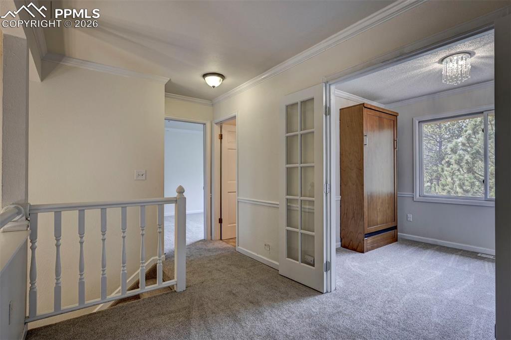 Image 18 of 43: Loft