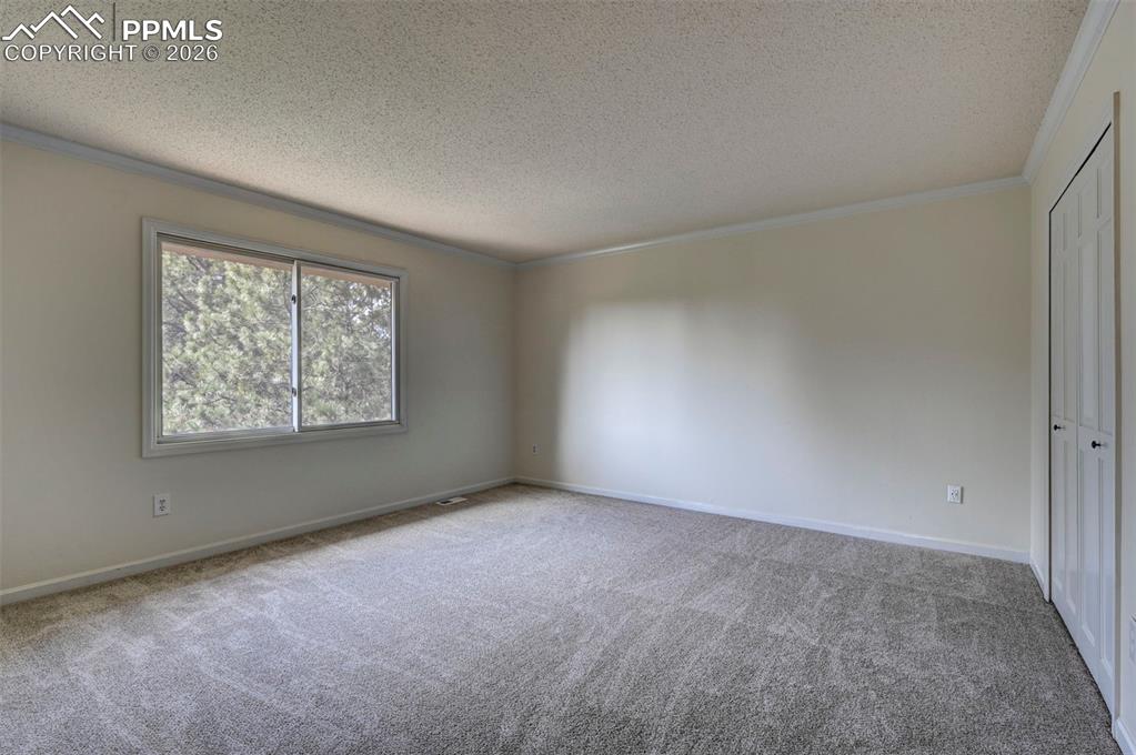 Image 21 of 43: Bedroom