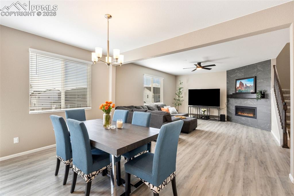 Image 12 of 49: Dining Area