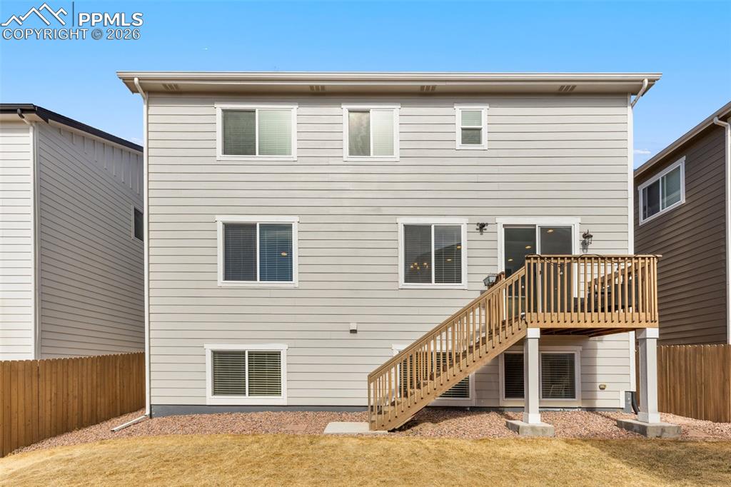 Image 43 of 49: Back of Structure