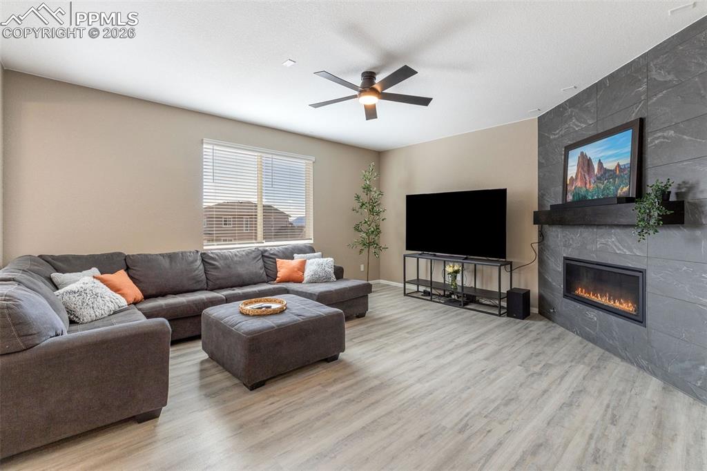 Image 7 of 49: Main level family room