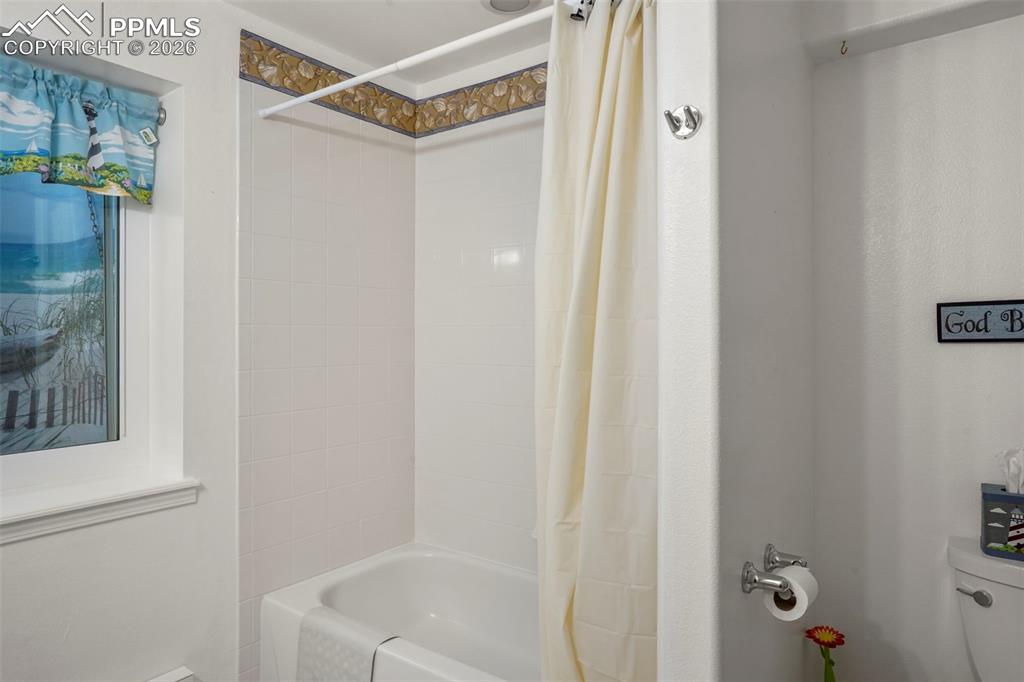 Image 23 of 35: Basement