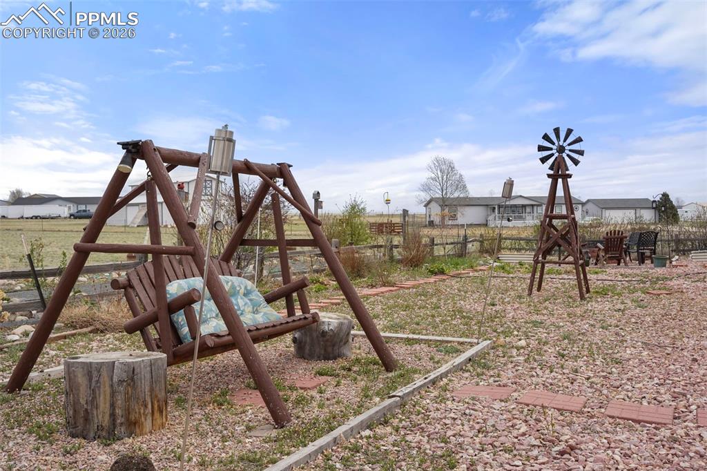 Image 30 of 35: View