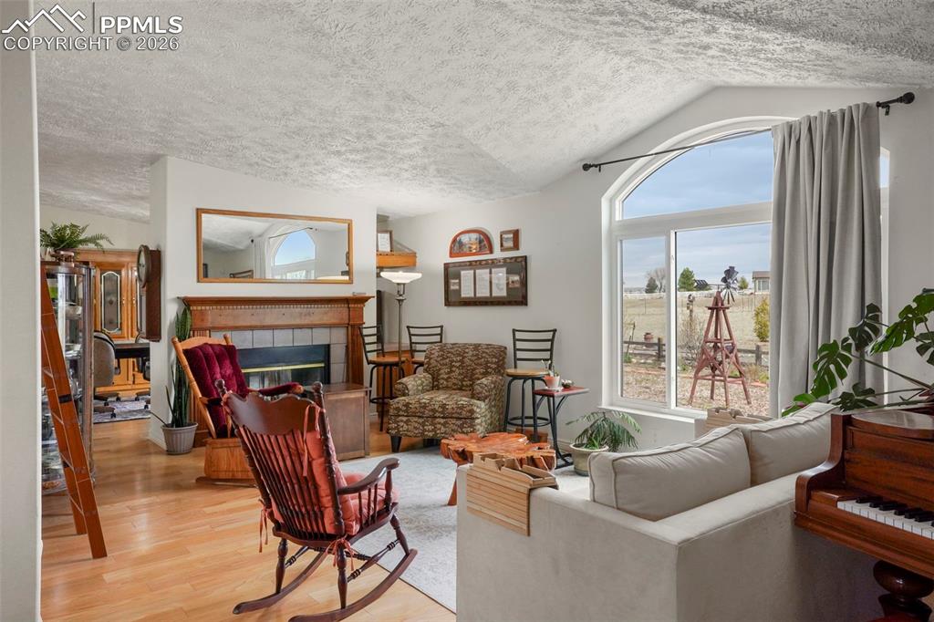 Image 4 of 35: Rocket Preferred Pricing