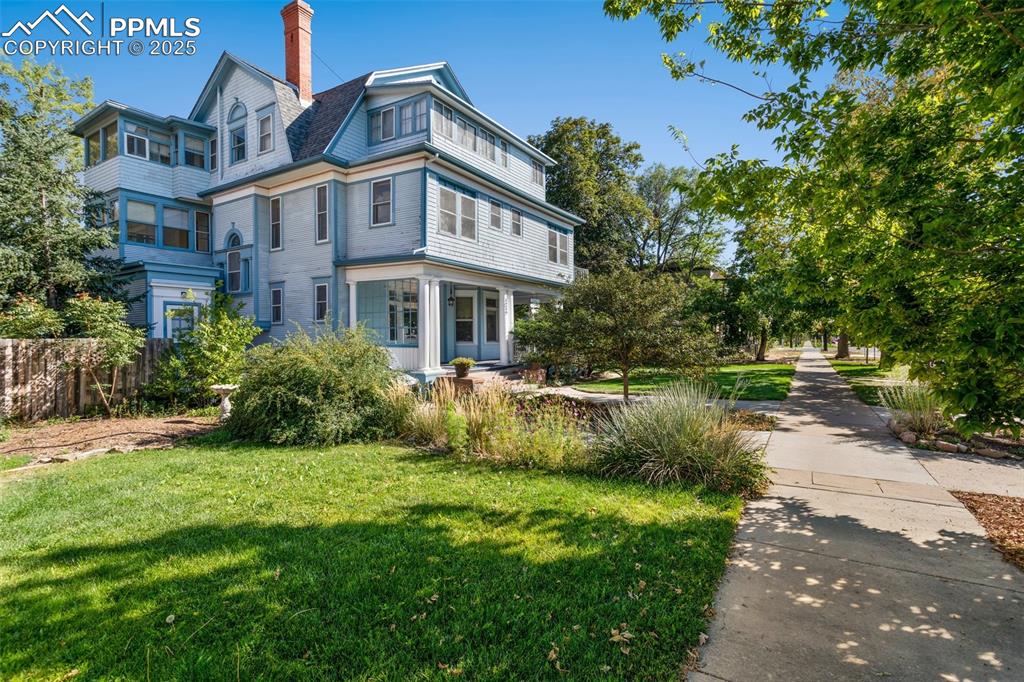 Image 2 of 47: Side of Structure