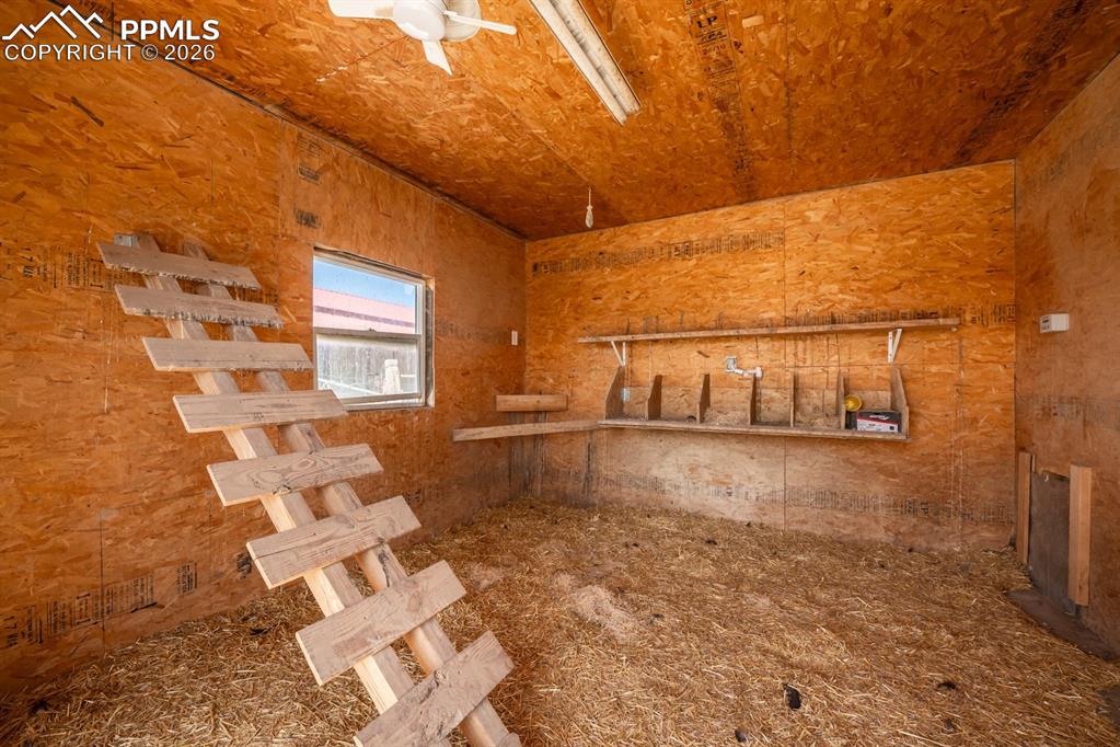 Image 39 of 47: Chicken coop