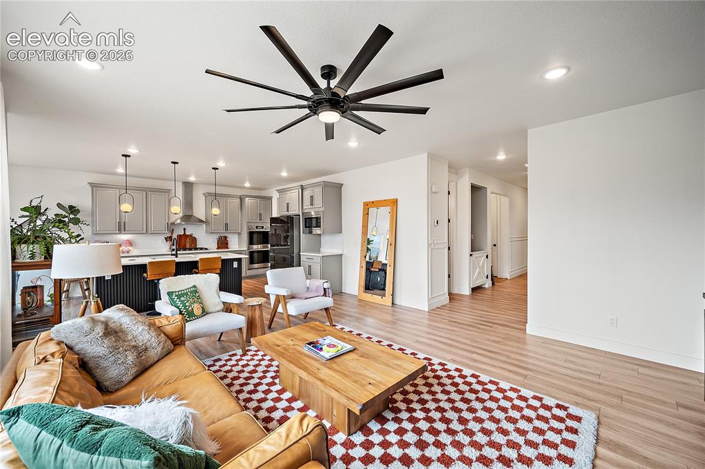 Image 11 of 50: Living Room