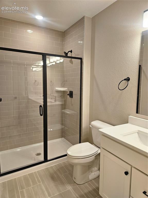 Image 13 of 20: Bathroom