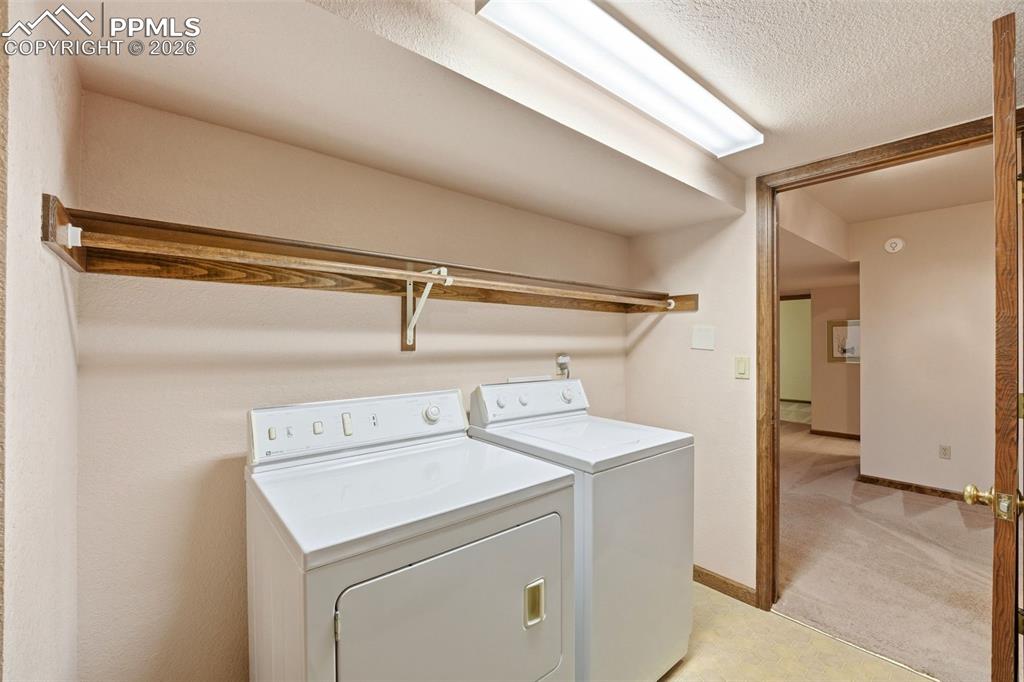 Image 29 of 46: Laundry