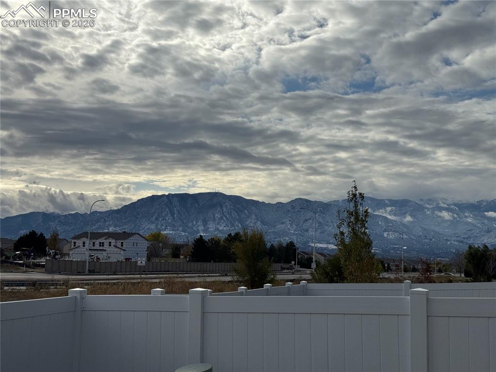 Image 19 of 23: View