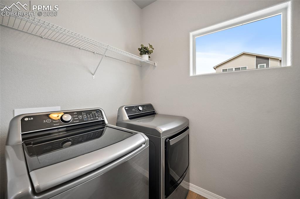 Image 8 of 23: Laundry