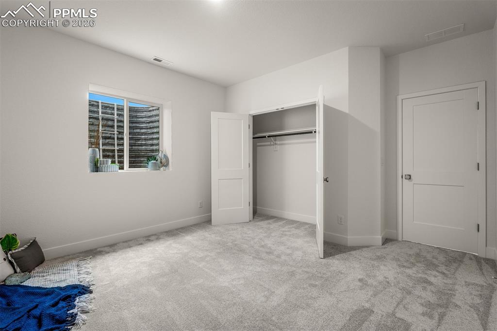 Image 36 of 41: Bedroom