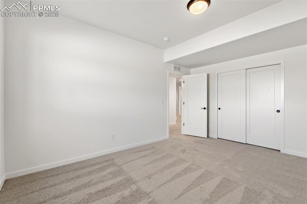 Image 48 of 50: Bedroom