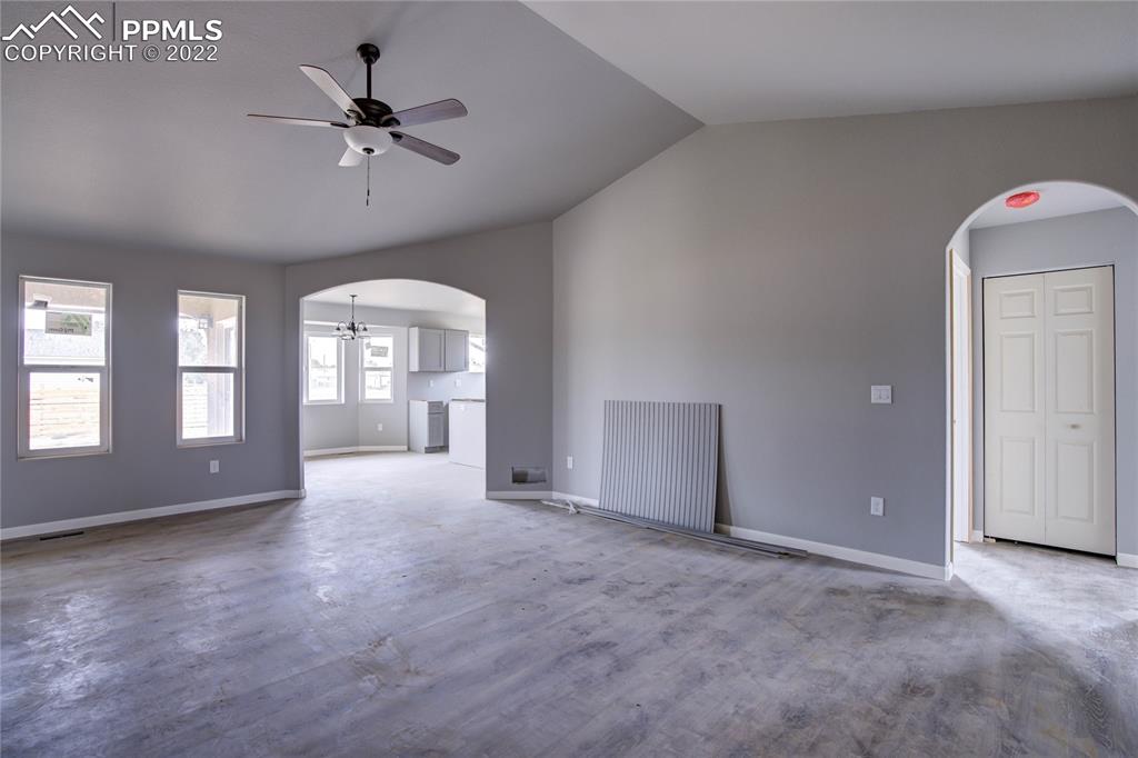 Listing 5974109, Image 4 of 25