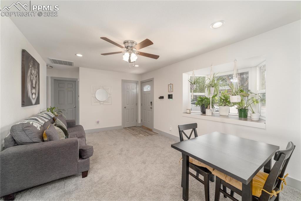 Listing 5974321, Image 4 of 32
