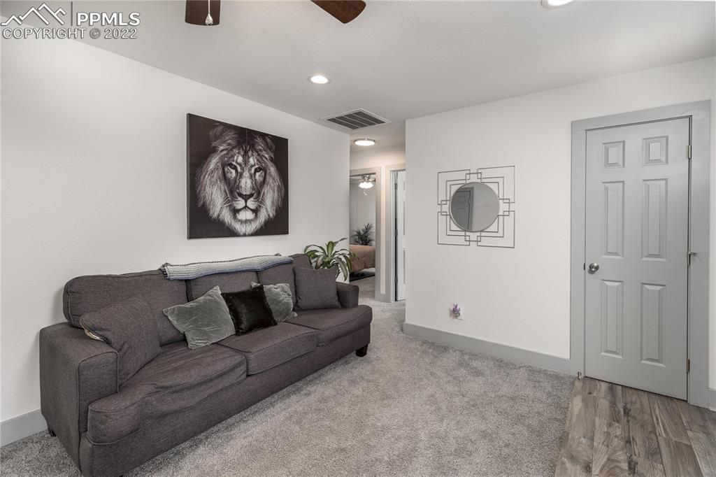 Listing 5974321, Image 7 of 32