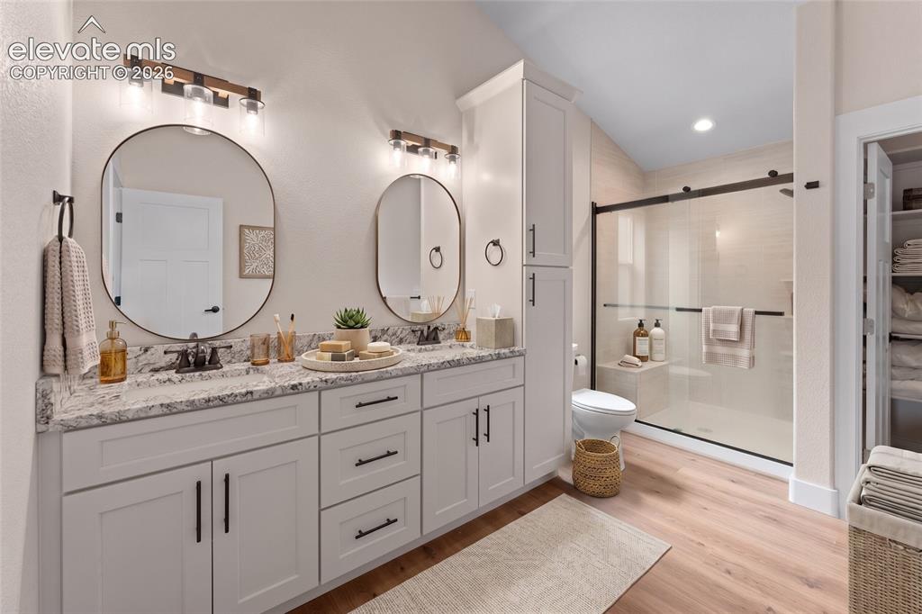 Image 16 of 32: Master Bathroom
