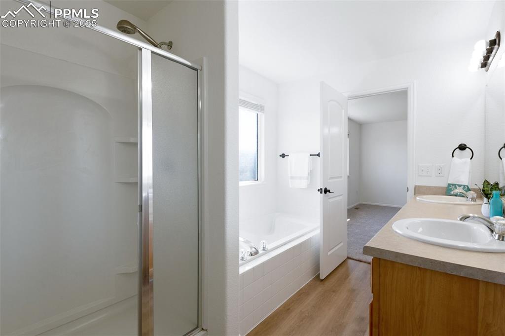 Image 23 of 49: Master Bathroom