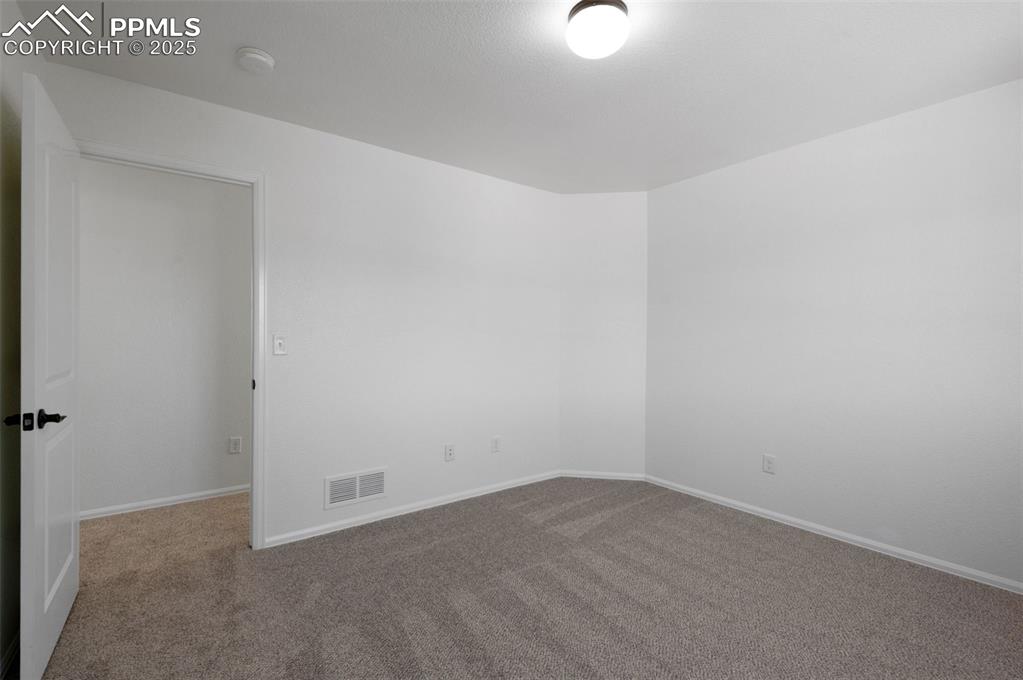 Image 26 of 49: Upstairs Bedroom #2