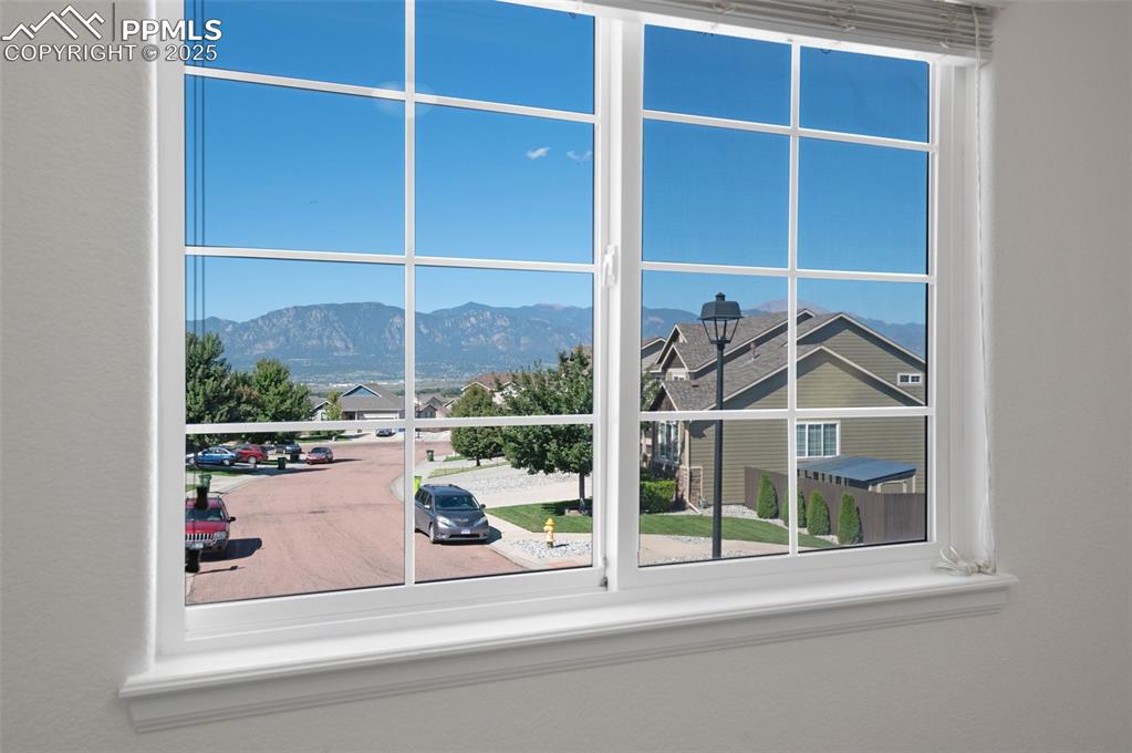 Image 30 of 49: Upstairs Bedroom #3