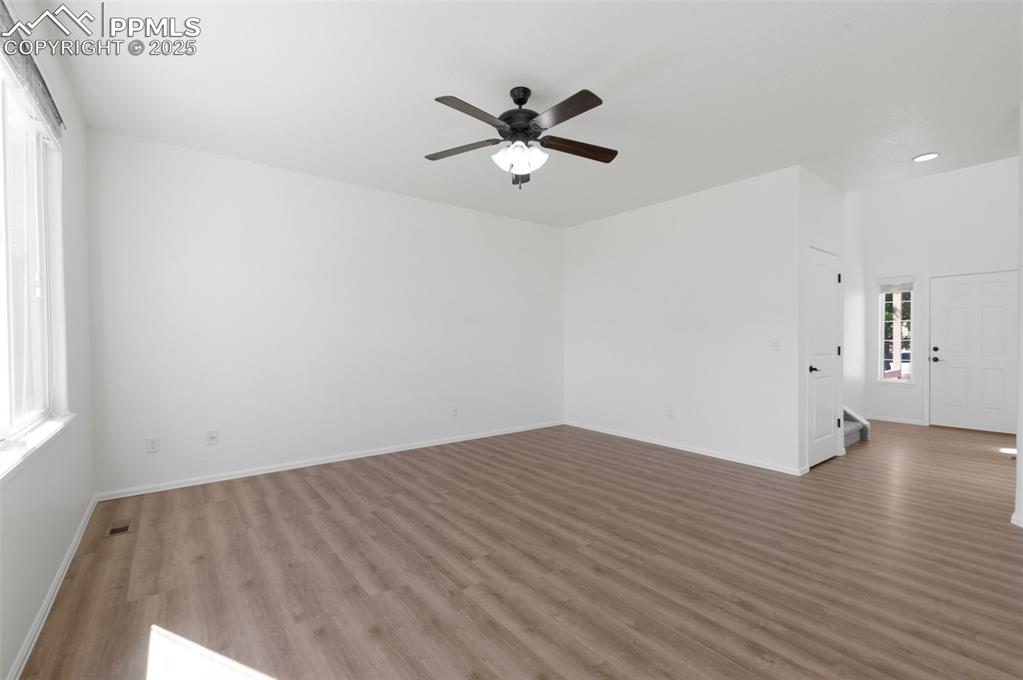 Image 7 of 49: Living Room