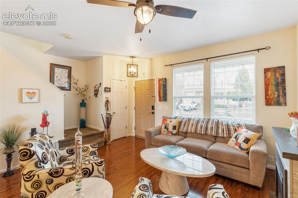 Image 8 of 30: Living Room