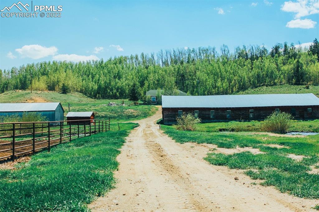 Listing 5979617, Image 11 of 42