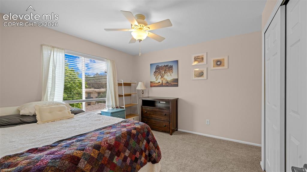 Image 19 of 28: Spacious Secondary En-Suite Bedroom