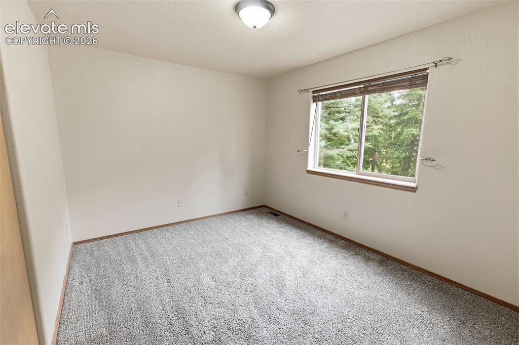 Image 33 of 40: Upper Level Bedroom 2