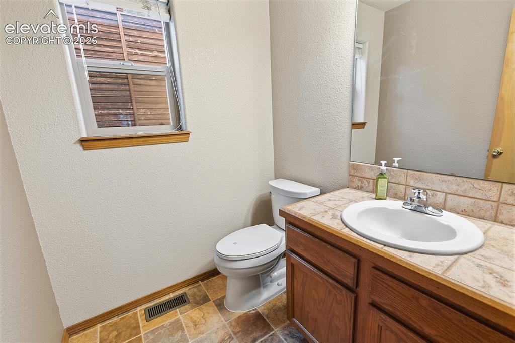 Image 7 of 40: Main Level Guest Bath