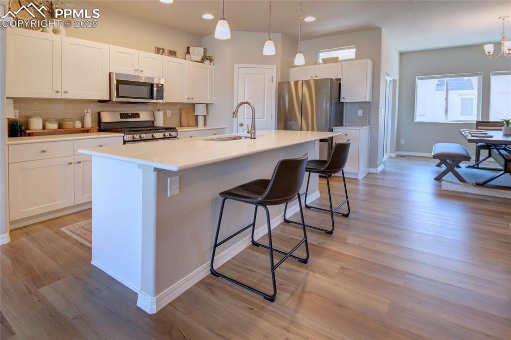 Image 7 of 38: Kitchen