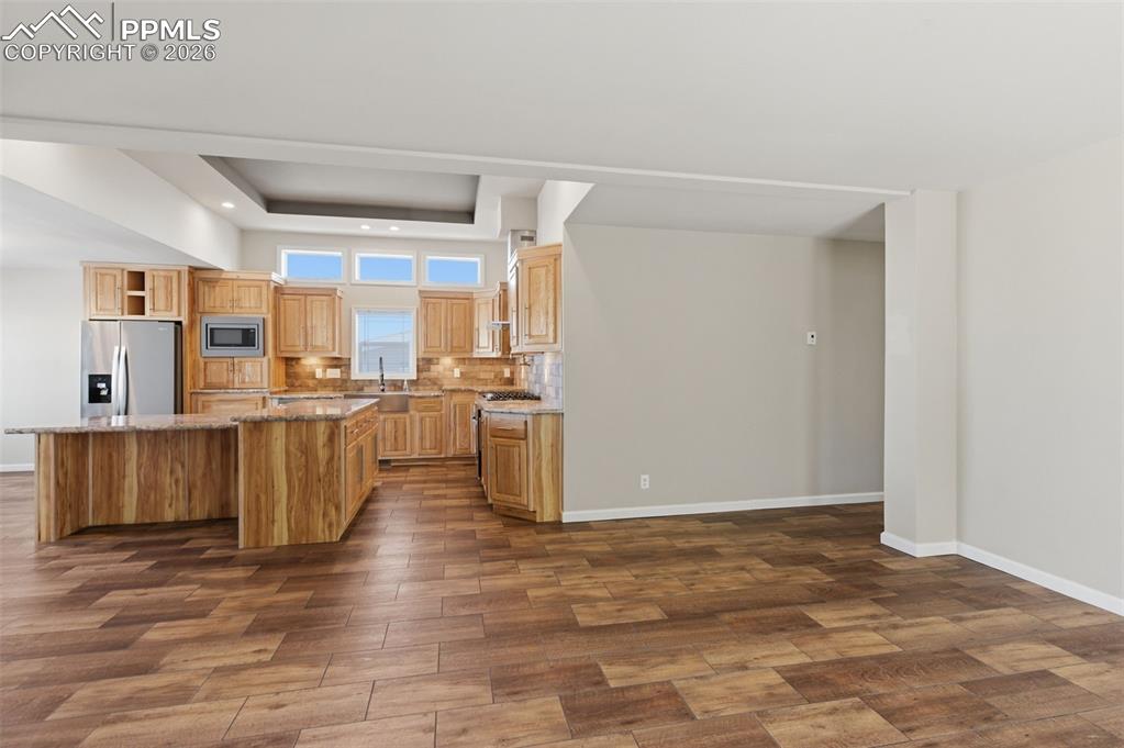 Image 11 of 34: Kitchen