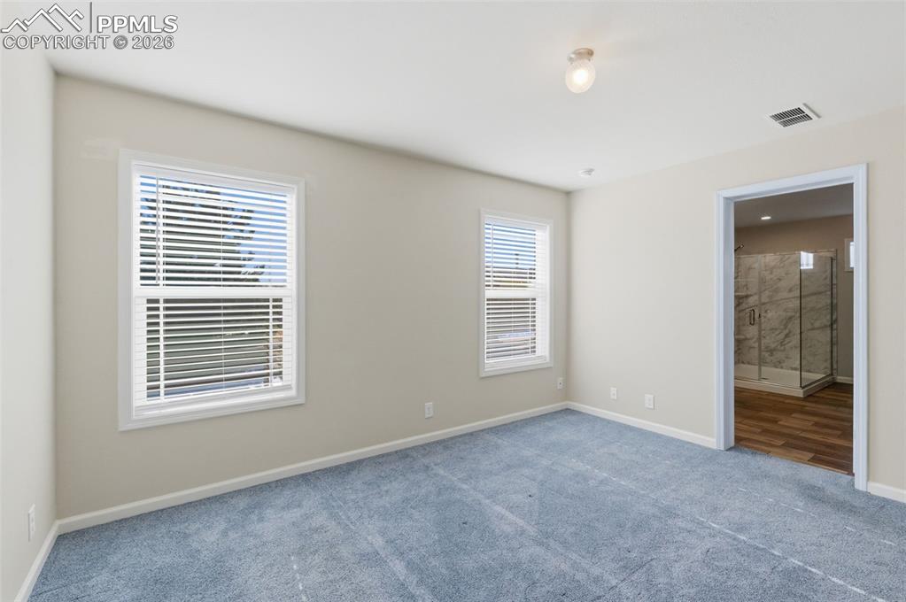 Image 13 of 34: Bedroom