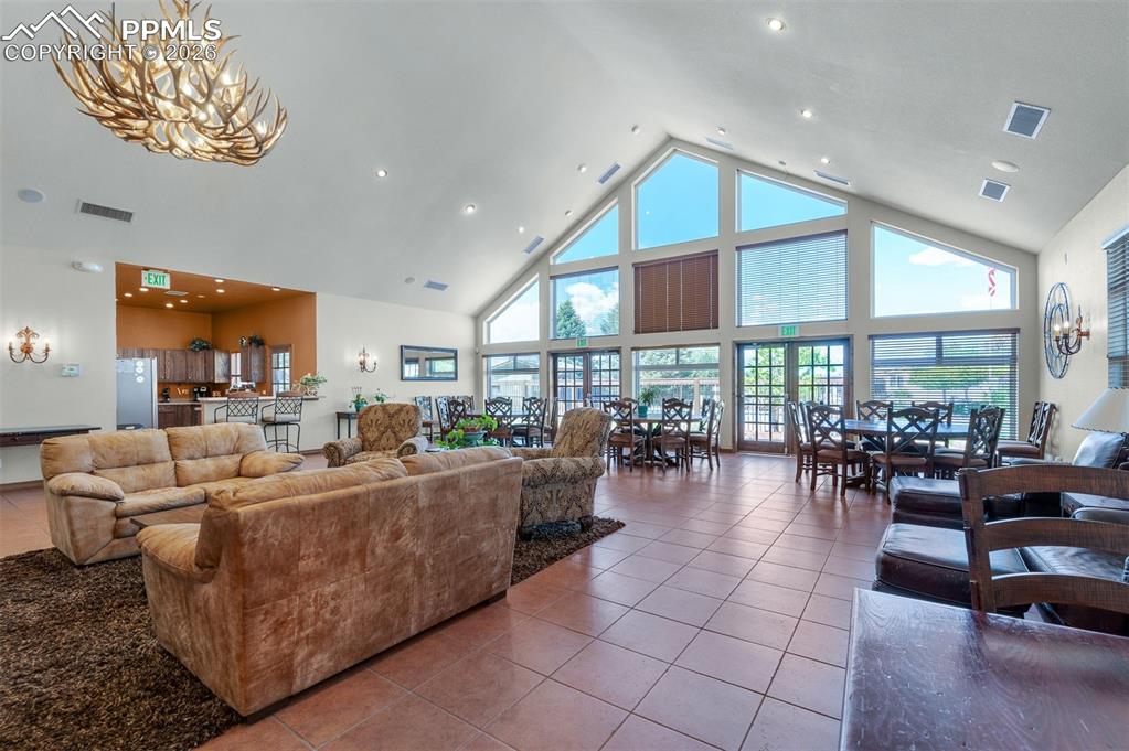 Image 32 of 34: Living Room