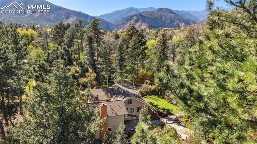 Image 12 of 50: View