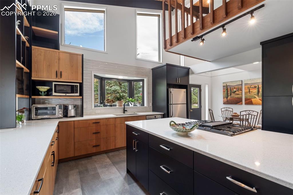 Image 13 of 50: No Description Available