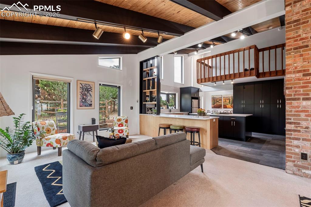 Image 18 of 50: No Description Available